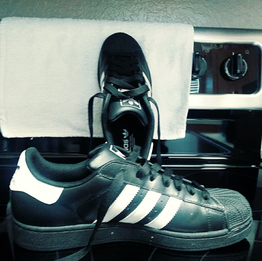 Adidas Shell Toe (New) - Picture 4 of 7